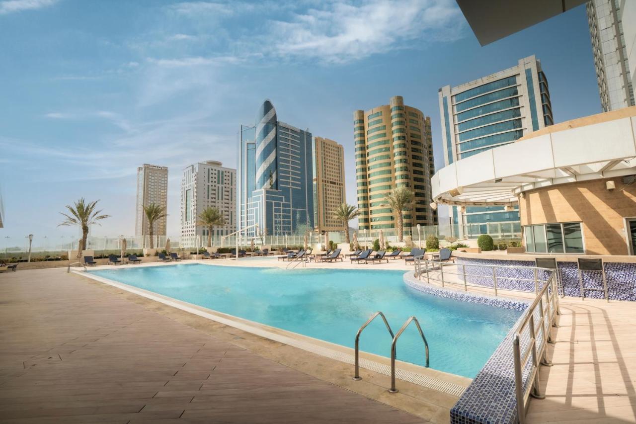 Aparthotel Adagio Fujairah Bagian luar foto